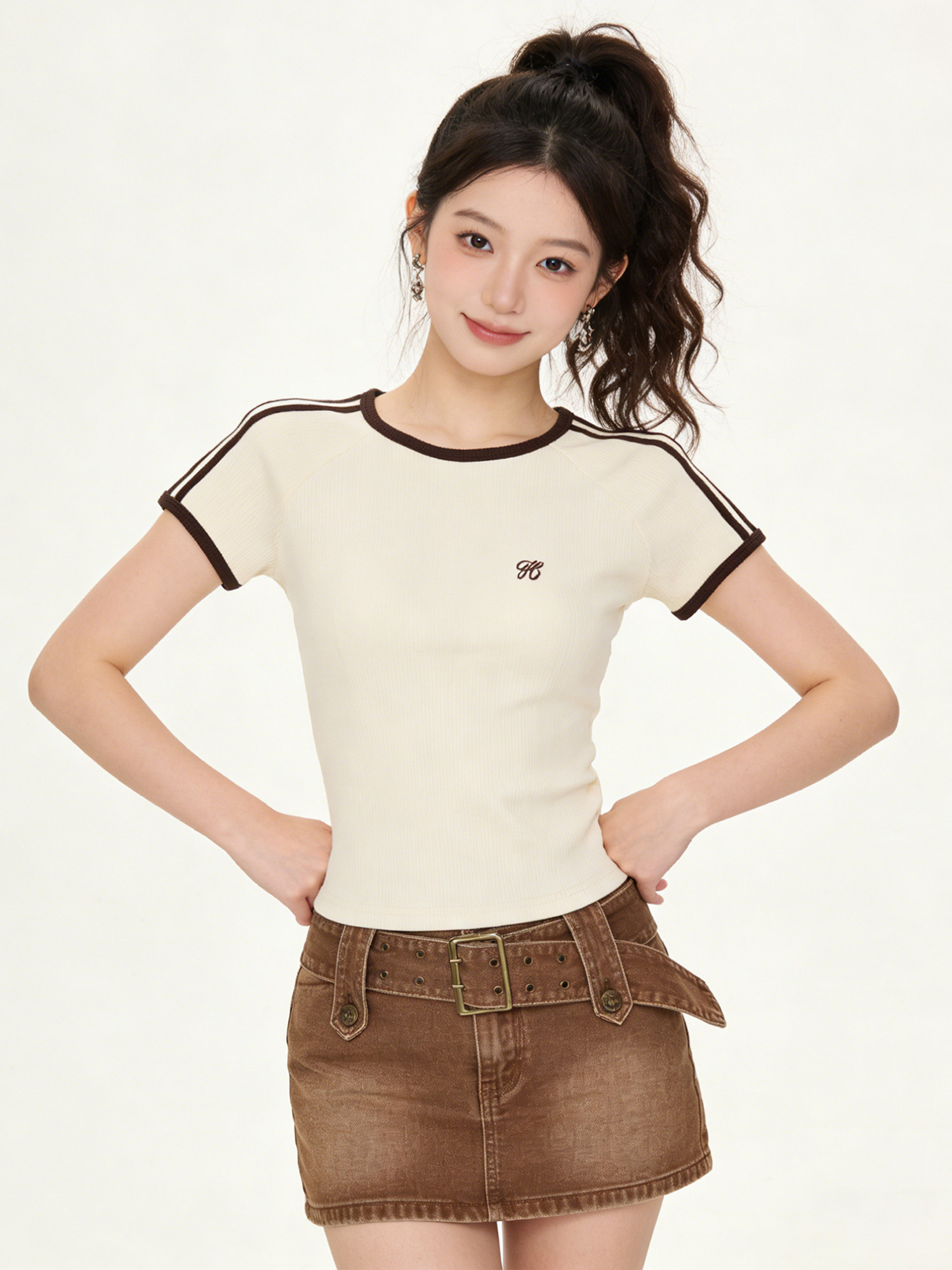 Embroidery Moisturizer - Slim Fit Short Sleeve T-Shirt Women's