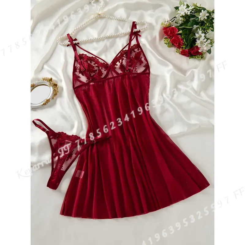 Wine Red Women's Country Style - Embroidery Designer 评论和价格