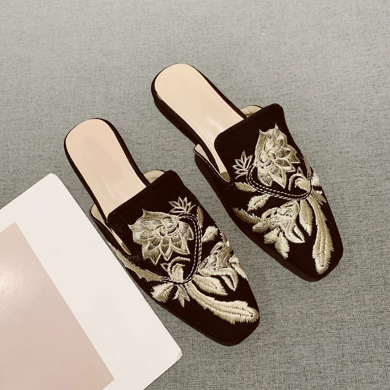 2026 New Womens Shoe Retro Emb - Embroidery Design 评论和价格