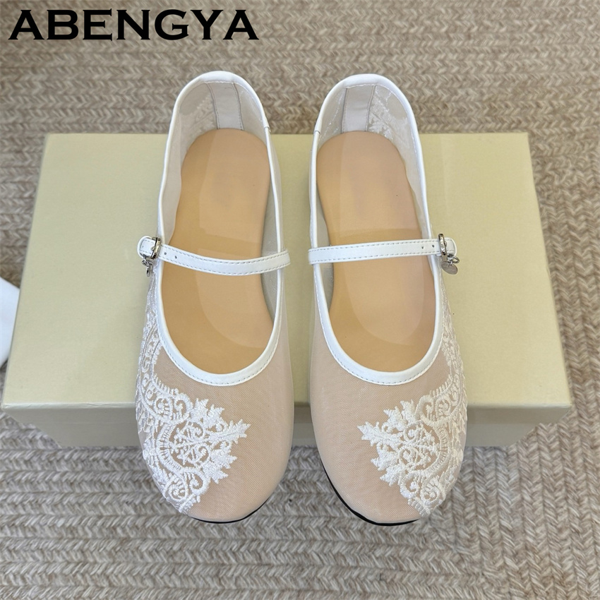 Lace Embroidery Flat Shoes for - Embroidery Designer 评论和价格