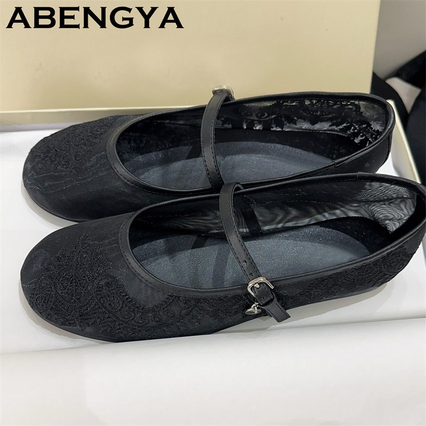 Lace Embroidery Flat Shoes for - Embroidery Designer 评论和价格