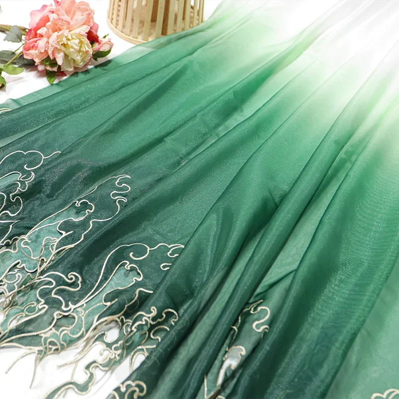 Chinese Style Embroidery Lotus - Embroidery Designer 评论和价格