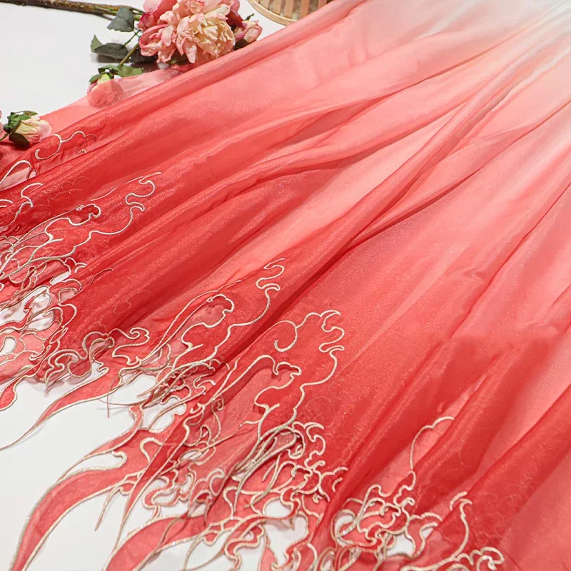 Chinese Style Embroidery Lotus - Embroidery Designer 评论和价格