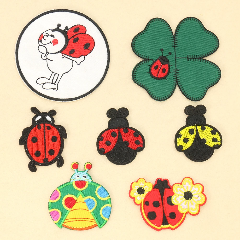 2PC Cartoon Ladybug Four-leaf  - Embroidery Lady Bug 评论和价格
