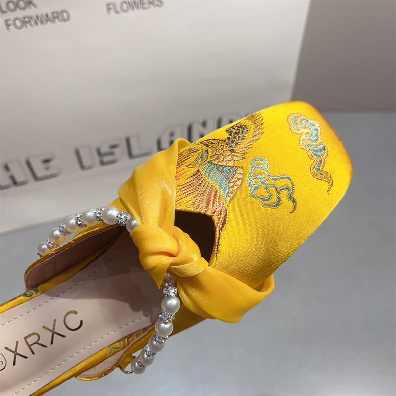 Fashion Women's Shoes Luxury E - Embroidery Design 评论和价格